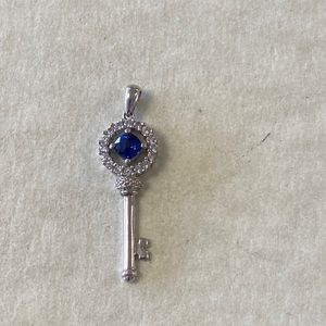 Sterling silver 925 sapphire cz halo key pendant